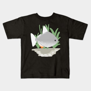 silver dollar fish Kids T-Shirt